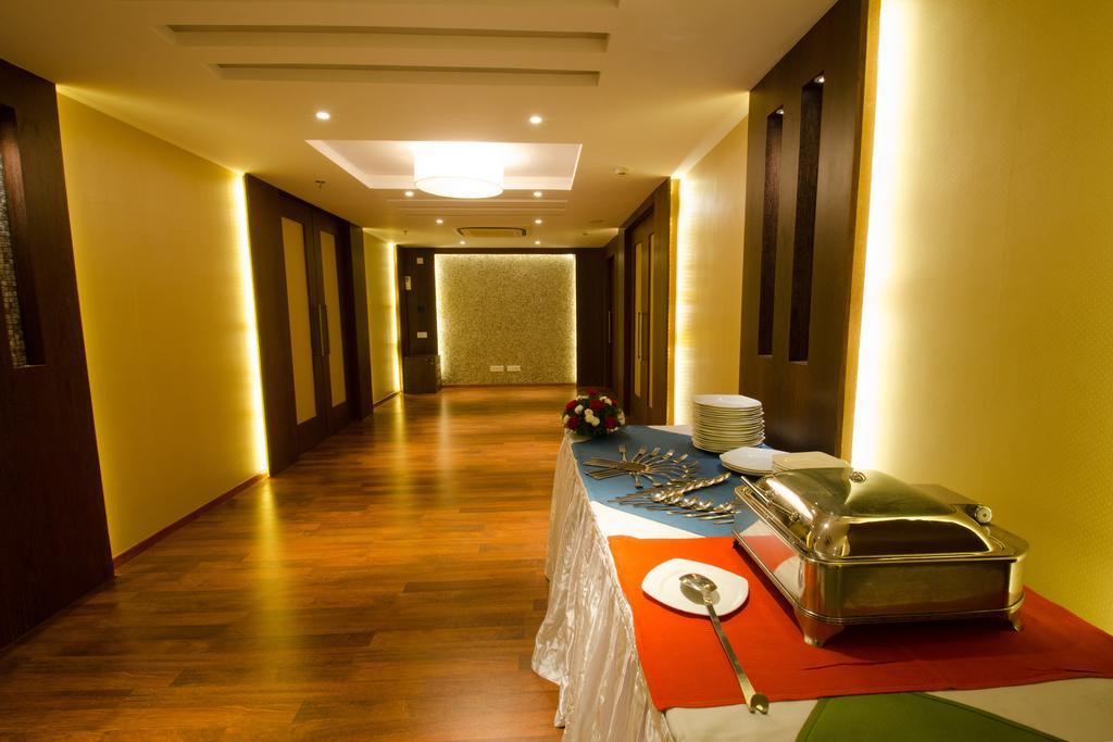 Calangute Towers - Am Hotel Kollection Екстер'єр фото